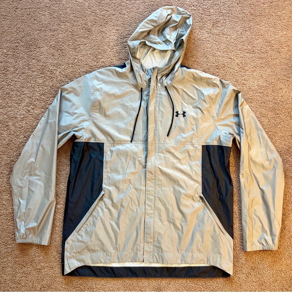 Under Armour Men's Light Gray and Black Storm Proof Jacket